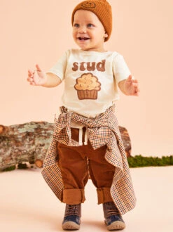 Stud Muffin Graphic Tee