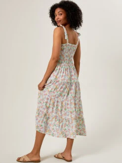 Peyton Floral Smocked Mama Dress -Baby Outfit Shop 001913 DR0094CMTU MINT FLORAL 03